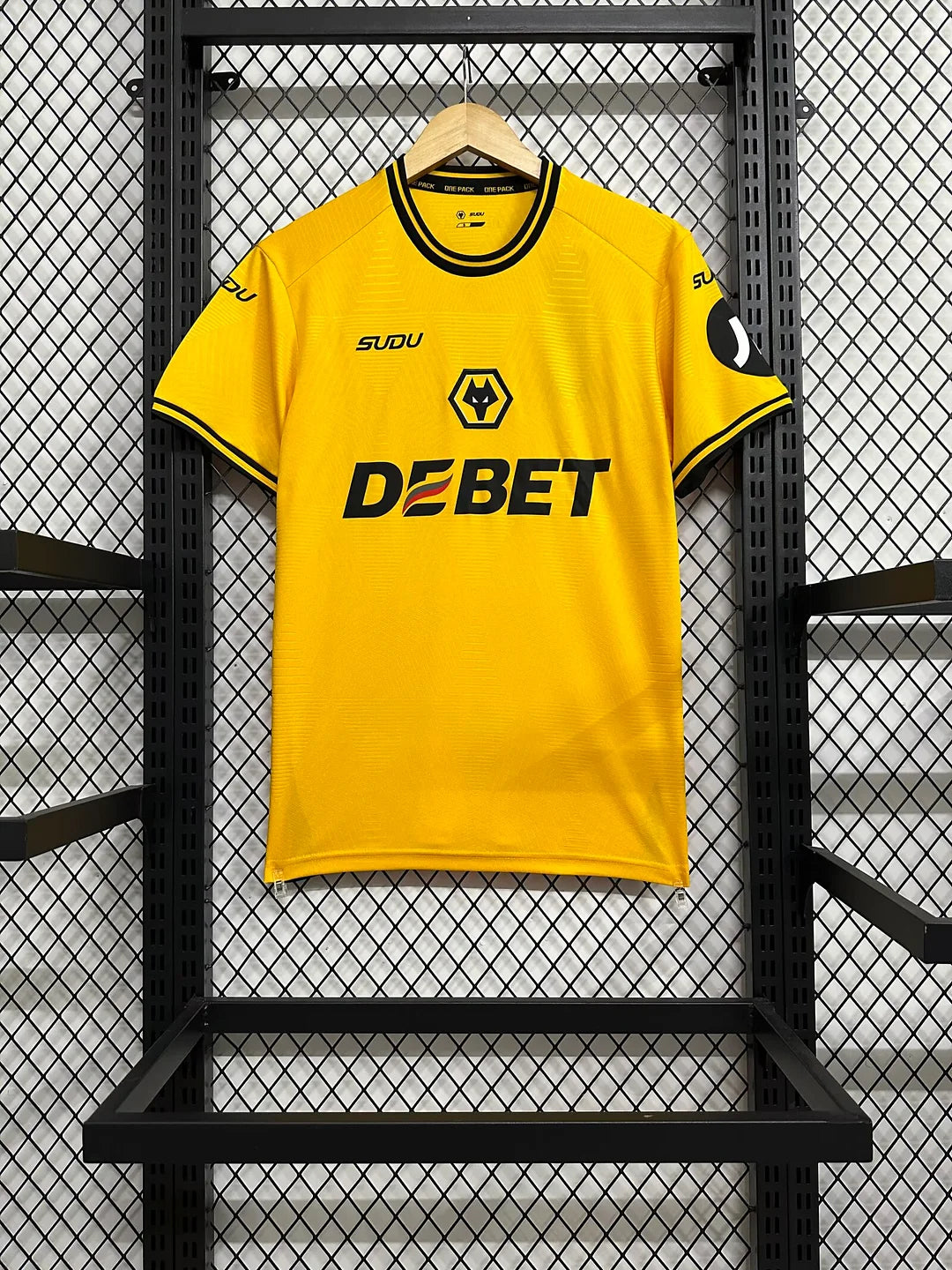 2024/2025 Wolverhampton Wanderers Home Football Shirt