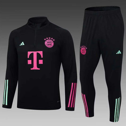 2023/2024 Bayern Munich Half-Pull Training Kit